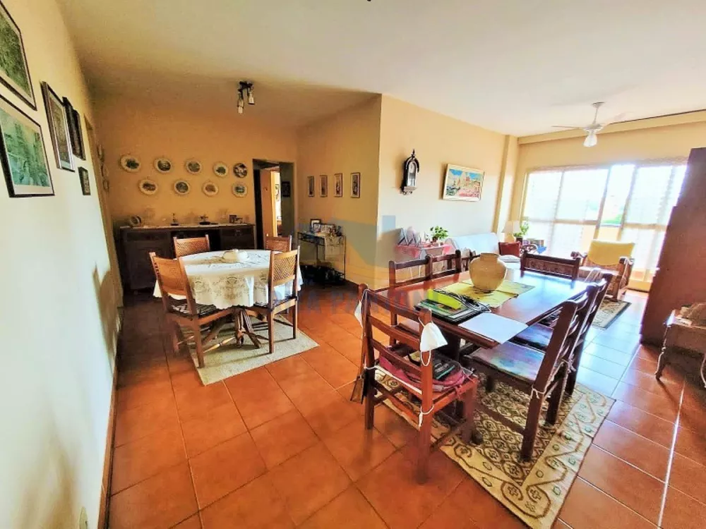 Apartamento à venda com 3 quartos, 114m² - Foto 1