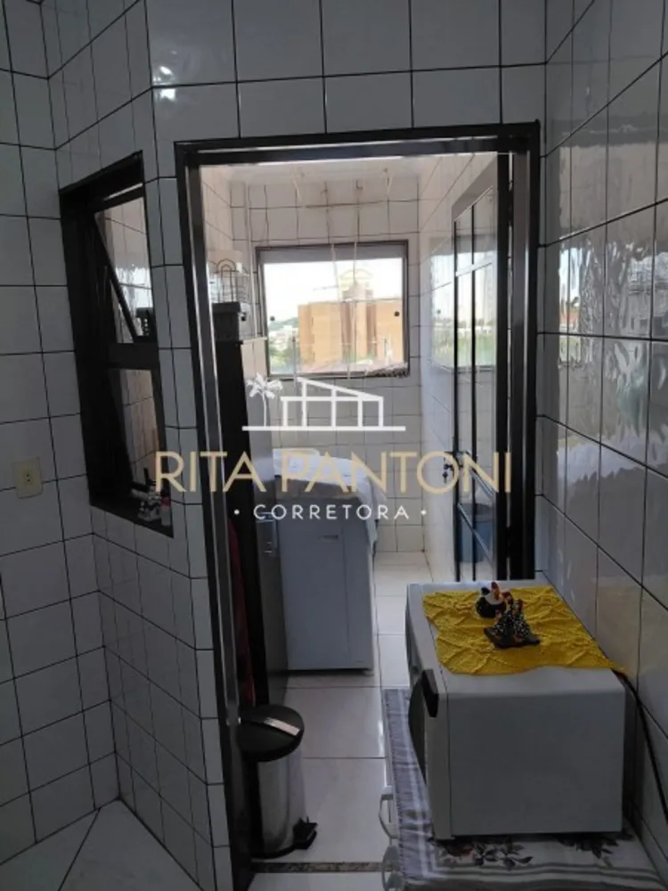 Apartamento, 3 quartos, 70 m² - Foto 2