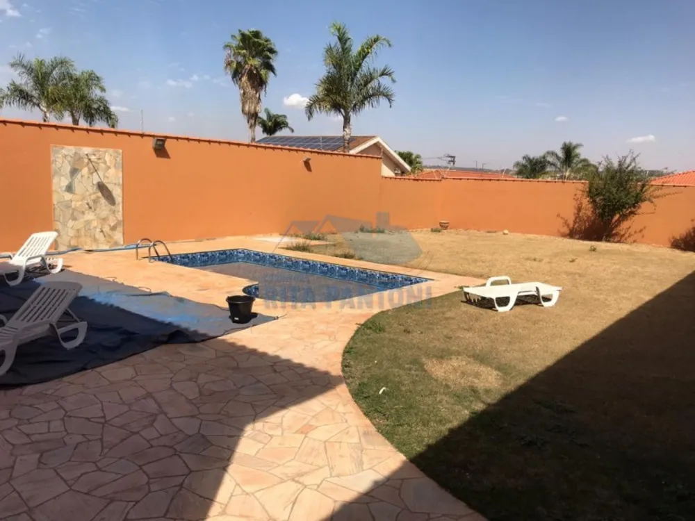 Sobrado, 3 quartos, 210 m² - Foto 2