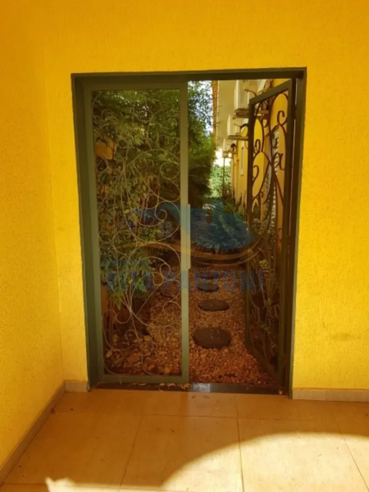 Casa, 4 quartos, 195 m² - Foto 2