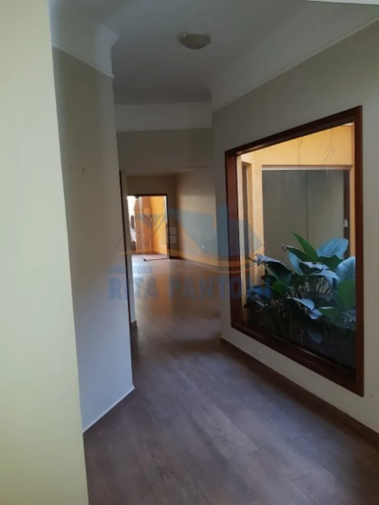 Casa, 4 quartos, 195 m² - Foto 3