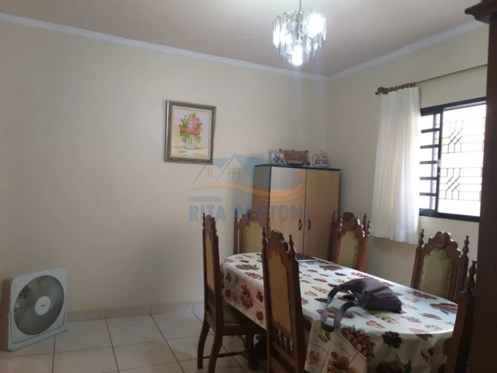 Casa à venda com 3 quartos, 116m² - Foto 4