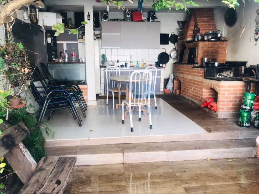 Casa, 2 quartos, 151 m² - Foto 1