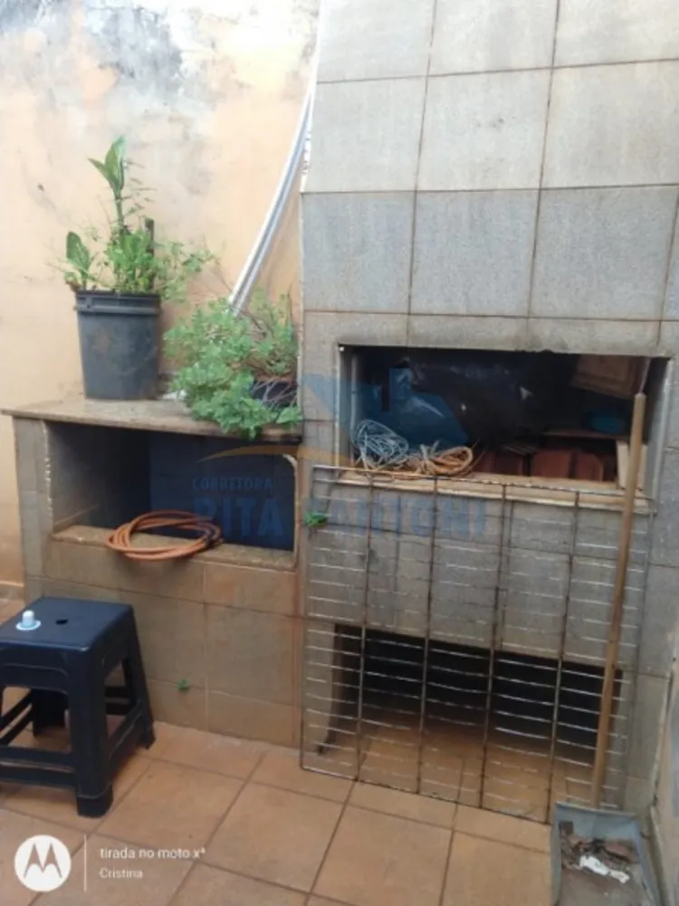 Casa, 4 quartos, 245 m² - Foto 1