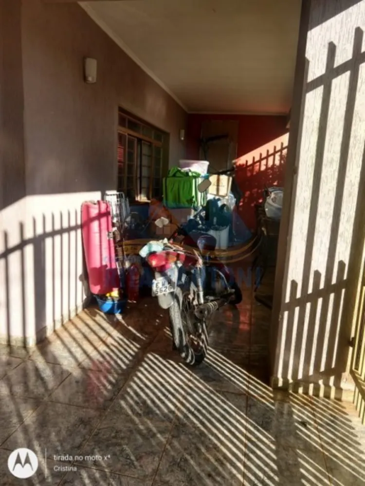 Casa, 4 quartos, 245 m² - Foto 1