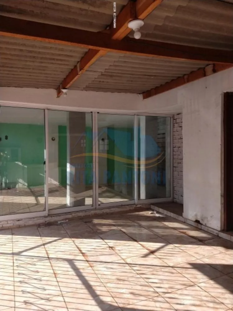 Prédio Inteiro à venda com 2 quartos, 250m² - Foto 1