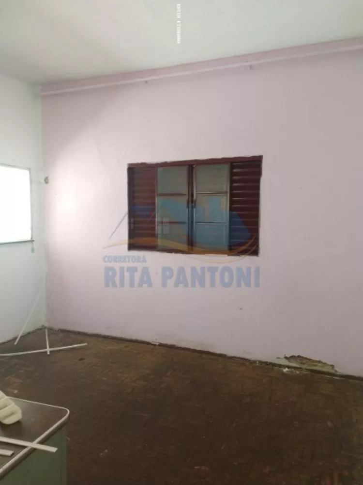 Prédio Inteiro à venda com 2 quartos, 250m² - Foto 4