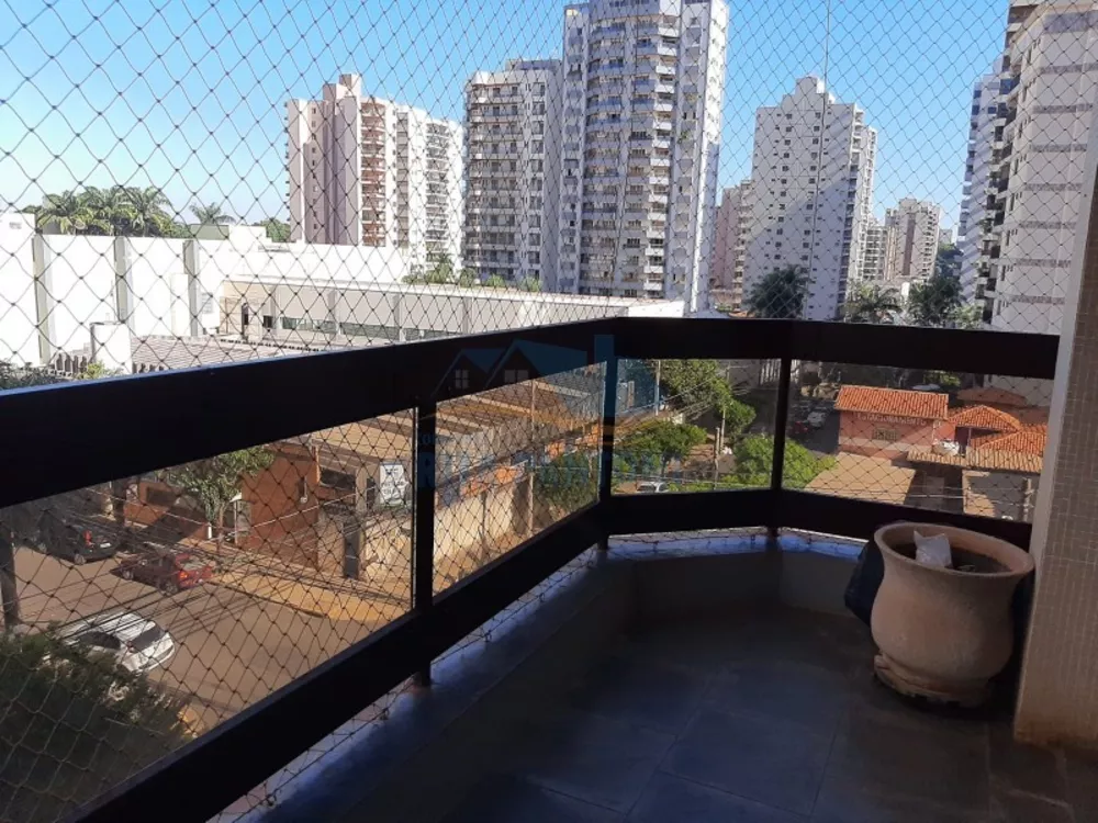 Apartamento à venda com 3 quartos, 129m² - Foto 3