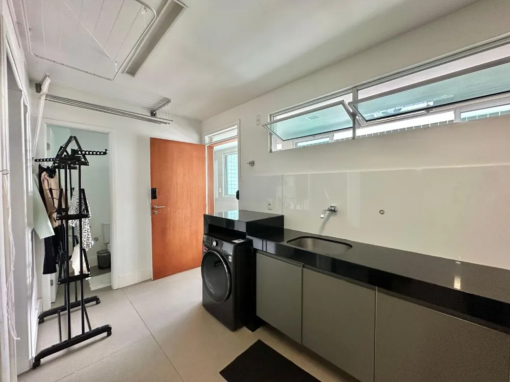 Apartamento, 3 quartos, 217 m² - Foto 11