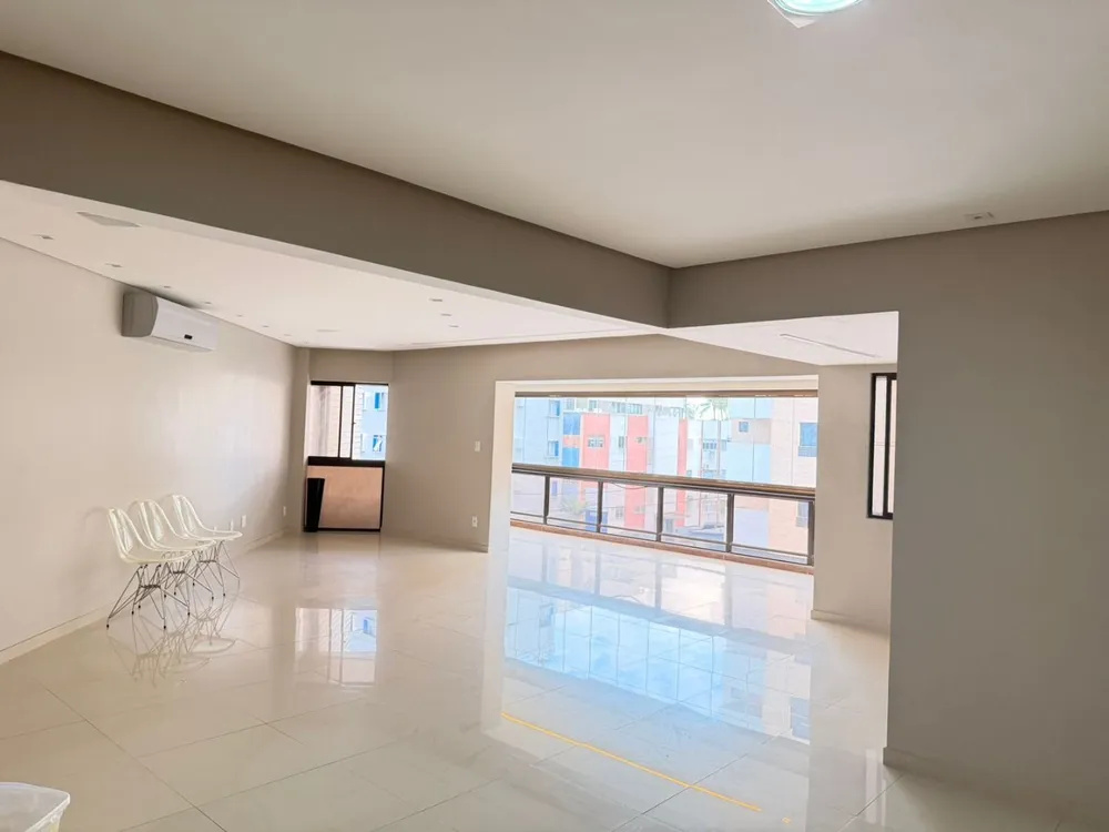 Apartamento, 4 quartos, 200 m² - Foto 1