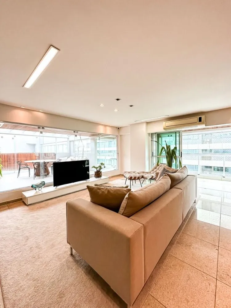 Cobertura, 3 quartos, 289 m² - Foto 5
