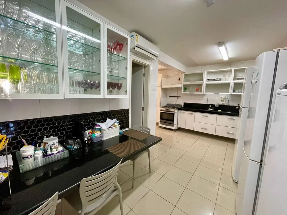 Apartamento, 4 quartos, 230 m² - Foto 3