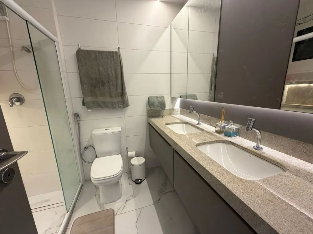 Apartamento, 3 quartos, 134 m² - Foto 2