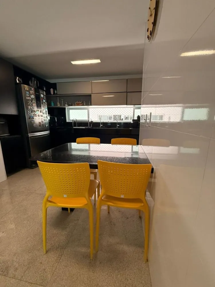 Apartamento, 4 quartos, 196 m² - Foto 12