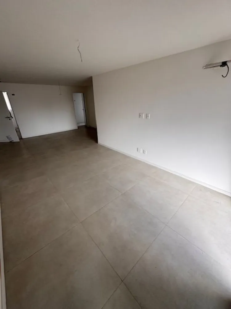 Apartamento, 3 quartos, 136 m² - Foto 2