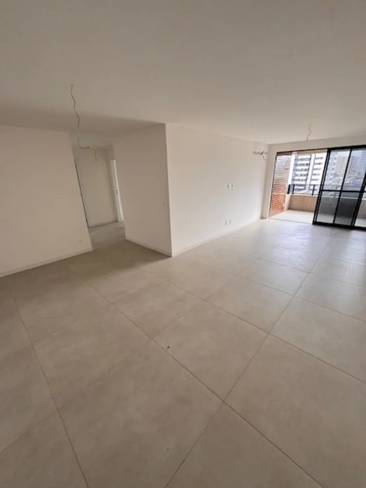 Apartamento, 3 quartos, 136 m² - Foto 1