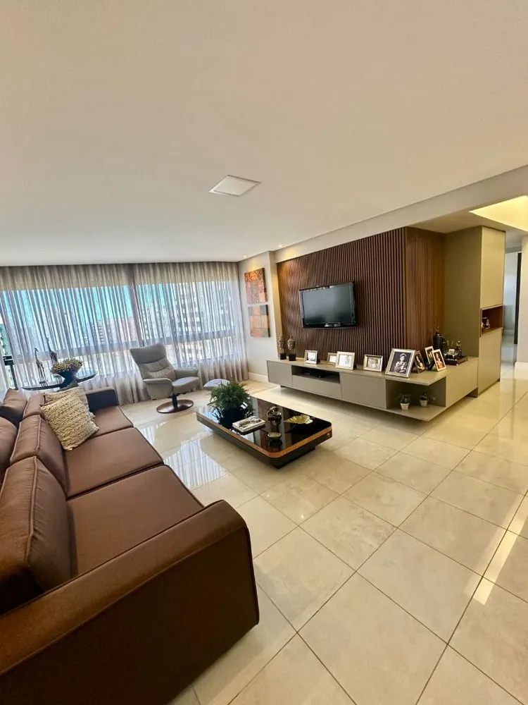 Cobertura, 3 quartos, 255 m² - Foto 3