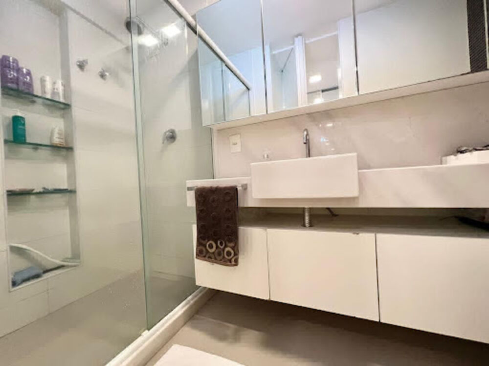 Cobertura à venda com 4 quartos, 181m² - Foto 1