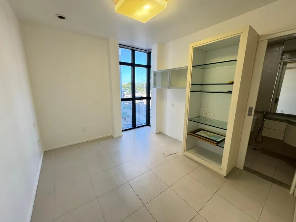 Apartamento, 3 quartos, 187 m² - Foto 1