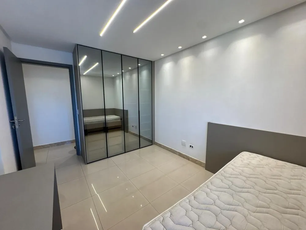 Apartamento, 3 quartos, 157 m² - Foto 2