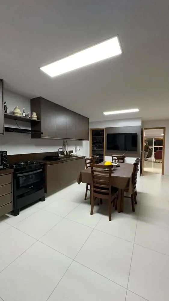 Apartamento, 4 quartos, 258 m² - Foto 10