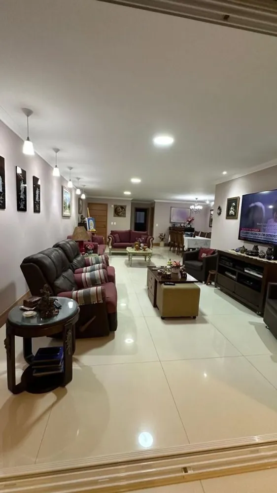 Apartamento, 4 quartos, 258 m² - Foto 11