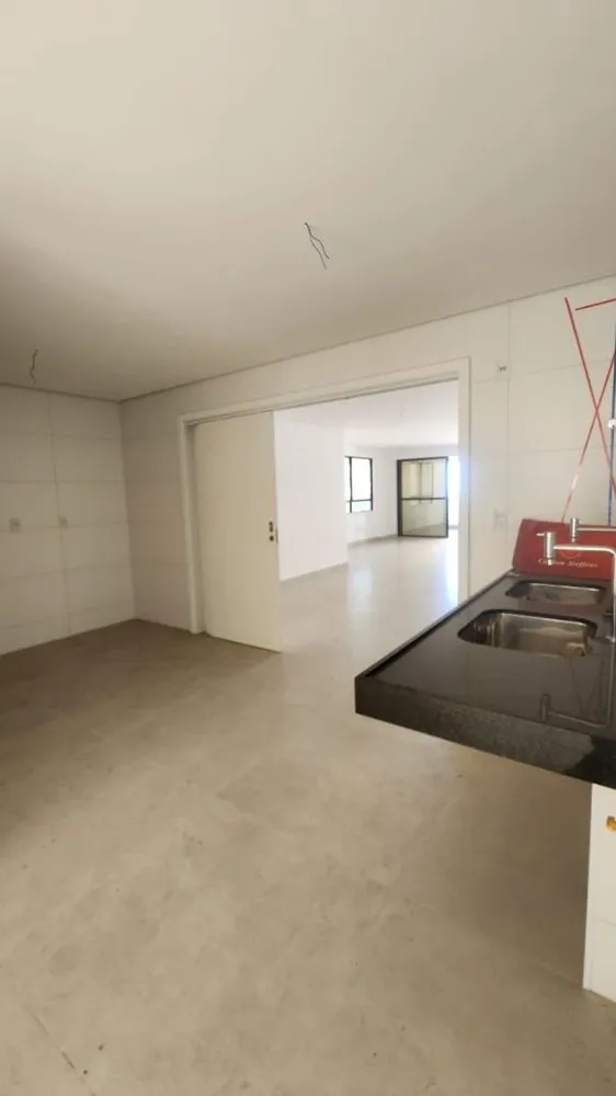 Apartamento, 4 quartos, 199 m² - Foto 2