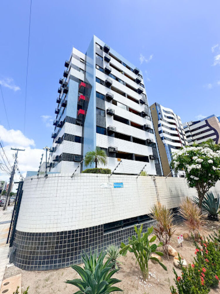Apartamento à venda com 3 quartos, 114m² - Foto 1