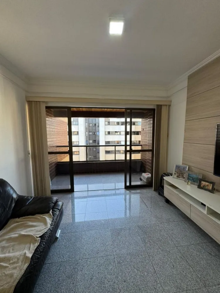 Apartamento, 3 quartos, 130 m² - Foto 1