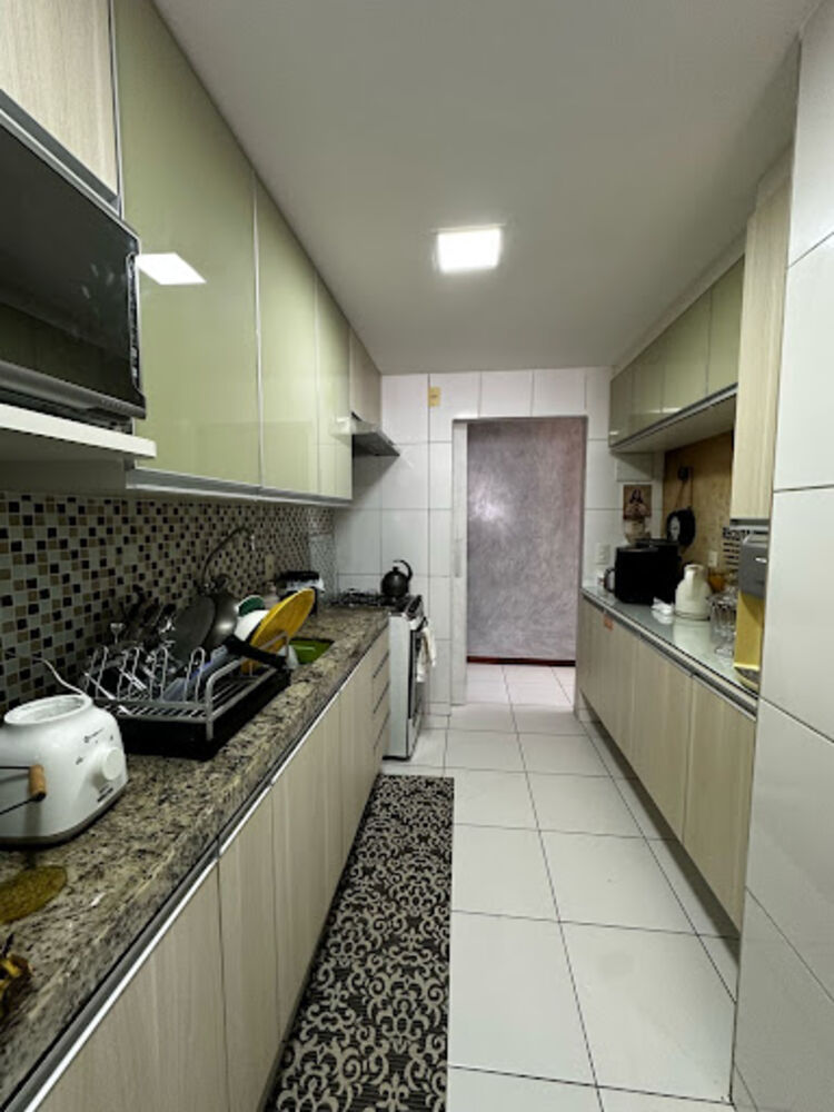 Apartamento à venda com 2 quartos, 67m² - Foto 4