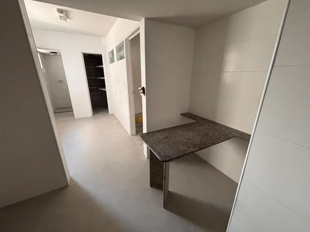 Cobertura, 4 quartos, 240 m² - Foto 3