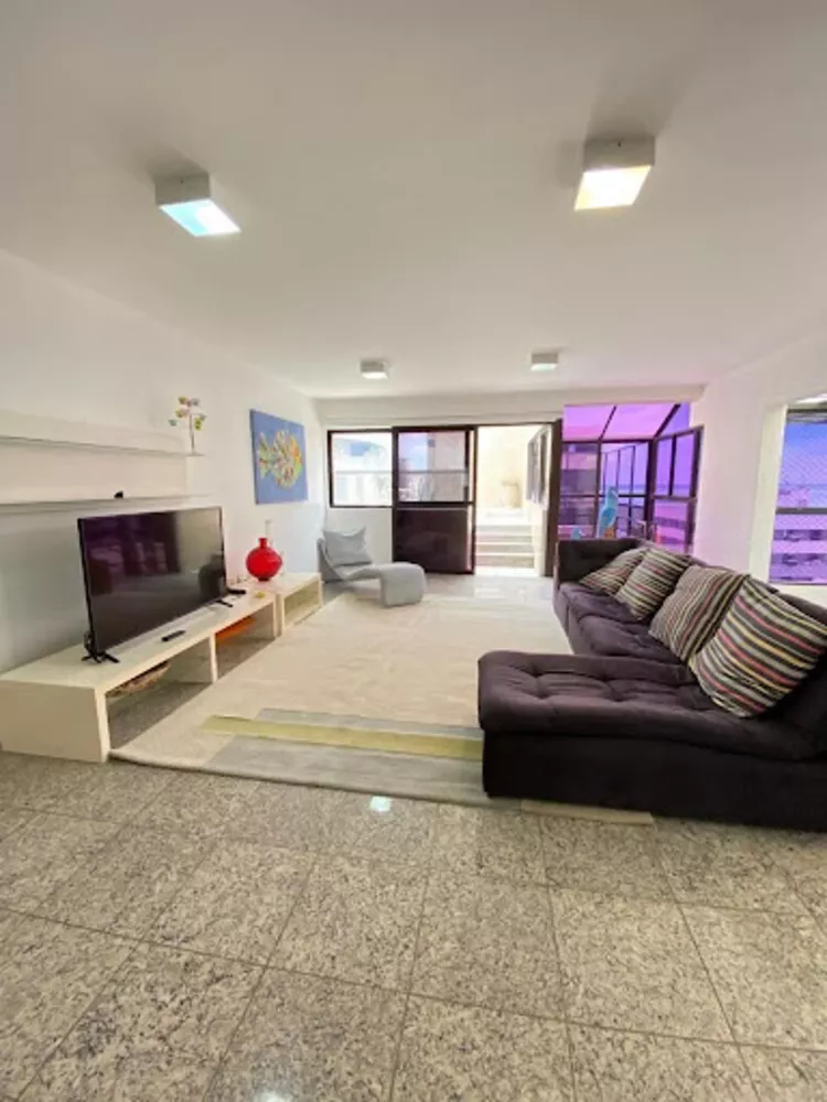 Cobertura à venda com 3 quartos, 227m² - Foto 3