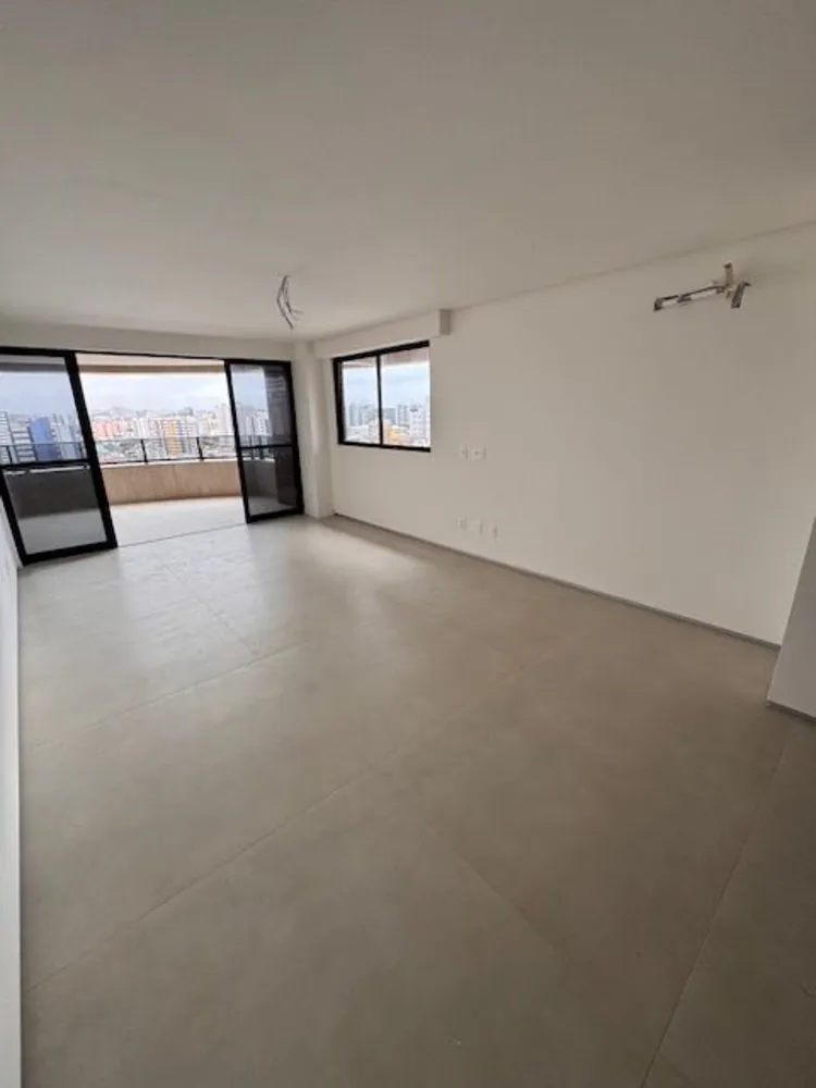 Apartamento, 3 quartos, 146 m² - Foto 2