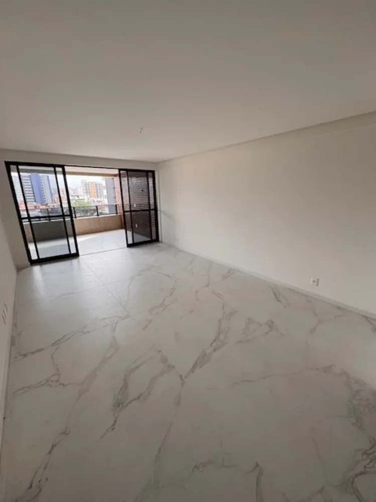 Apartamento, 3 quartos, 147 m² - Foto 2