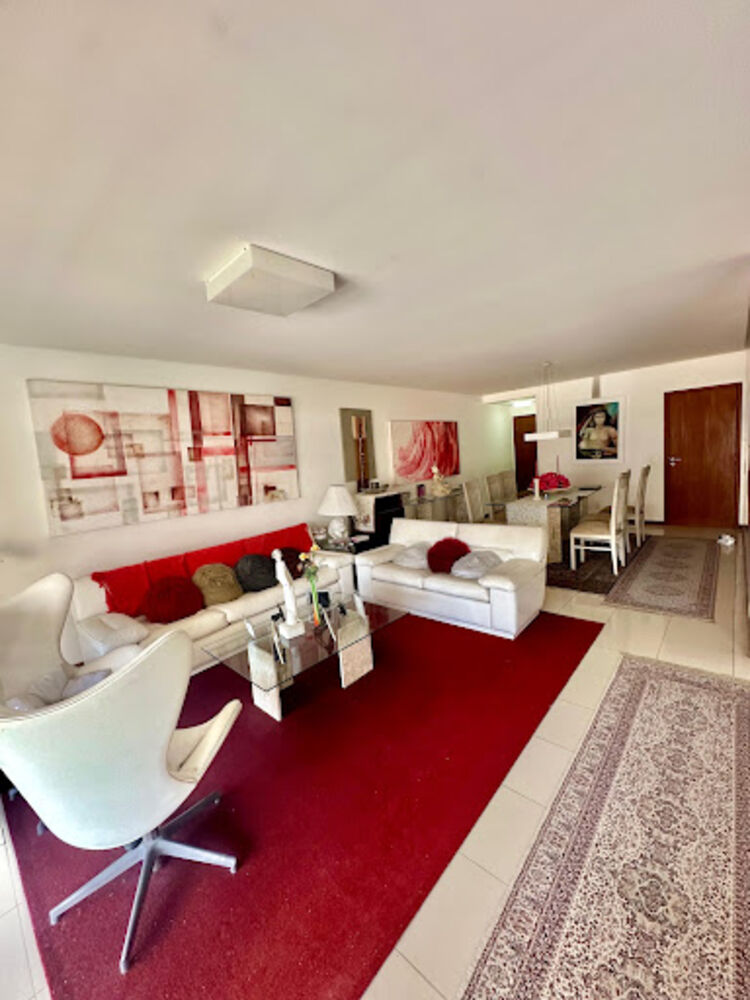 Apartamento à venda com 4 quartos, 204m² - Foto 1