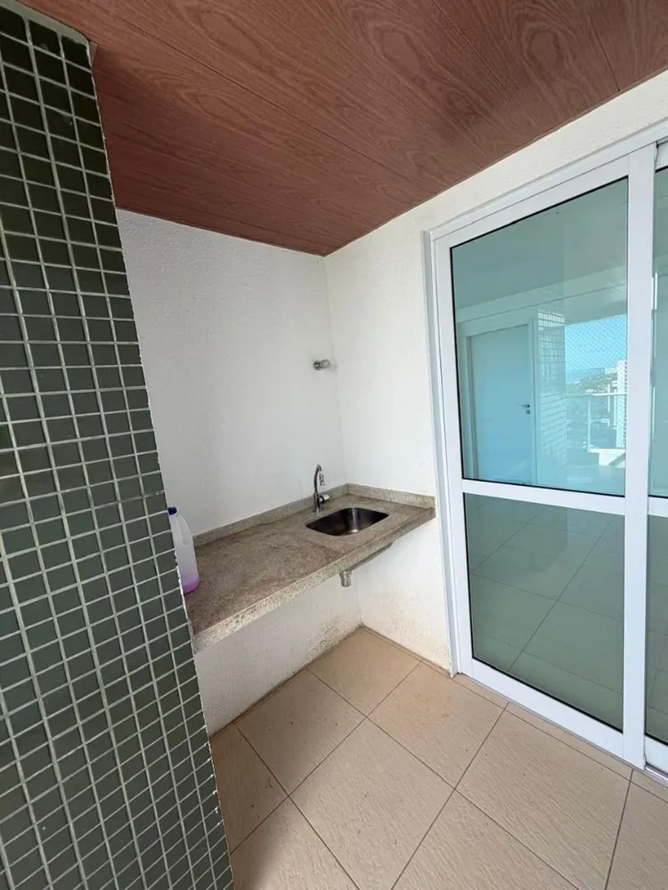 Cobertura, 3 quartos, 206 m² - Foto 2