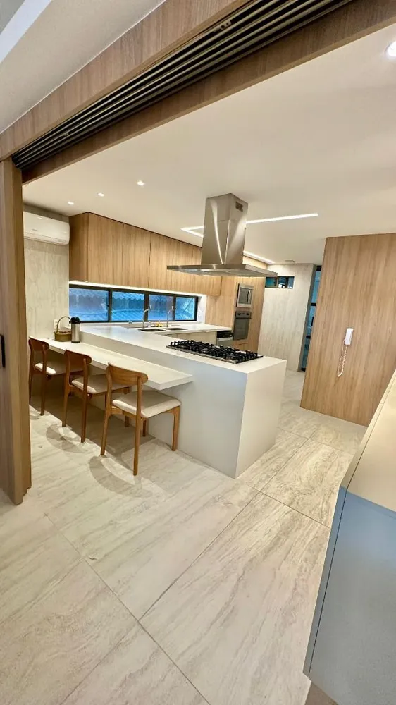Apartamento, 3 quartos, 256 m² - Foto 9