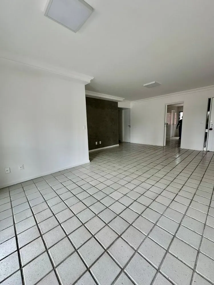 Apartamento, 3 quartos, 125 m² - Foto 2