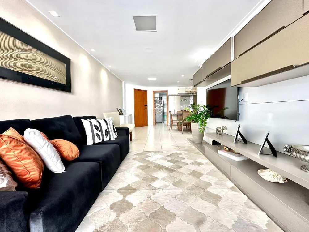 Apartamento, 3 quartos, 140 m² - Foto 1