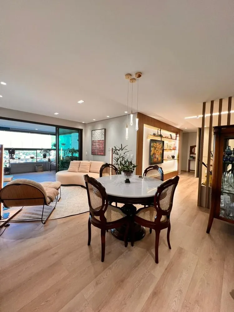 Apartamento, 4 quartos, 176 m² - Foto 2