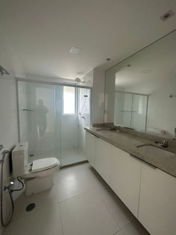 Apartamento à venda com 4 quartos, 225m² - Foto 5
