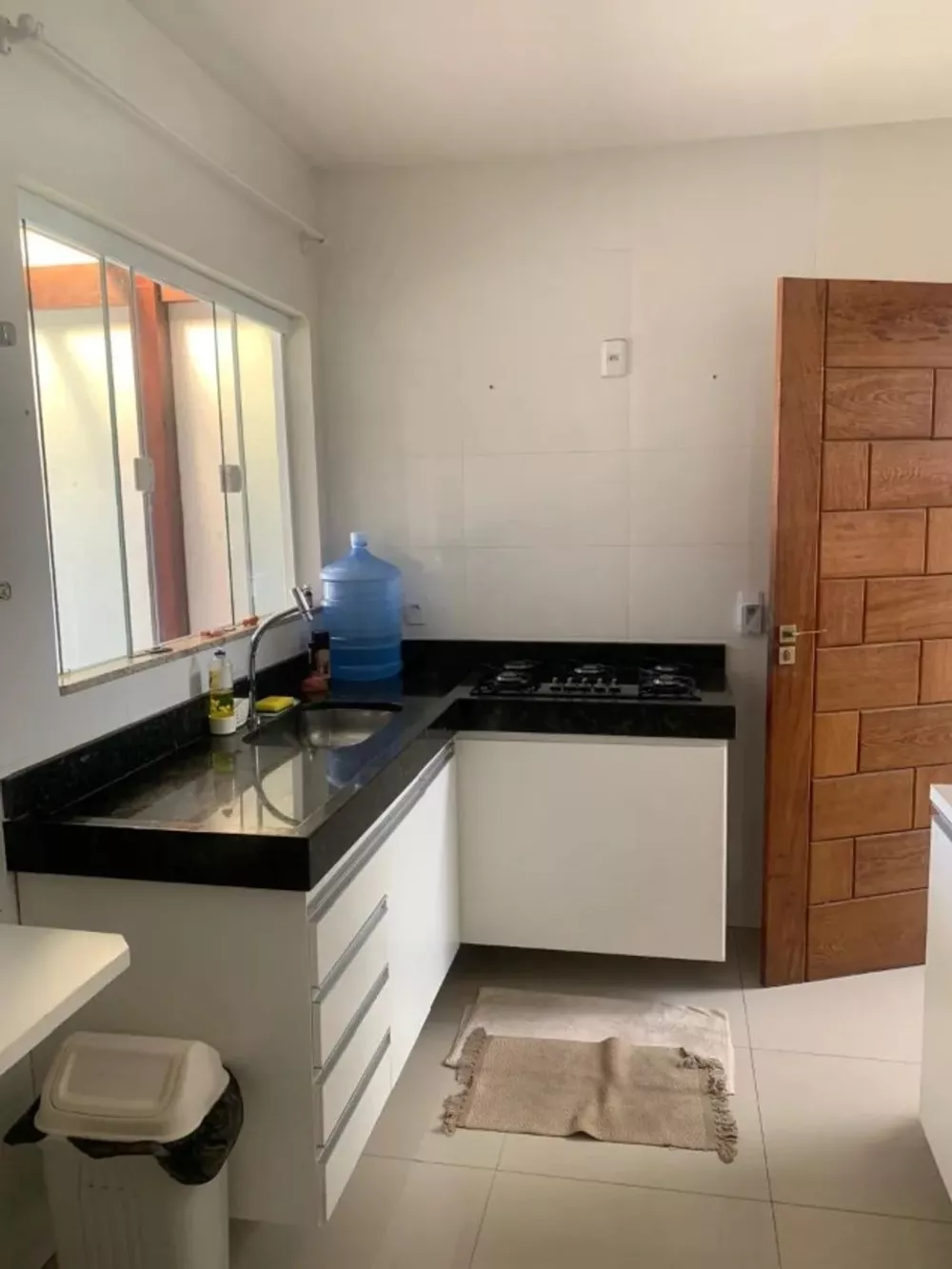 Casa, 3 quartos, 180 m² - Foto 1