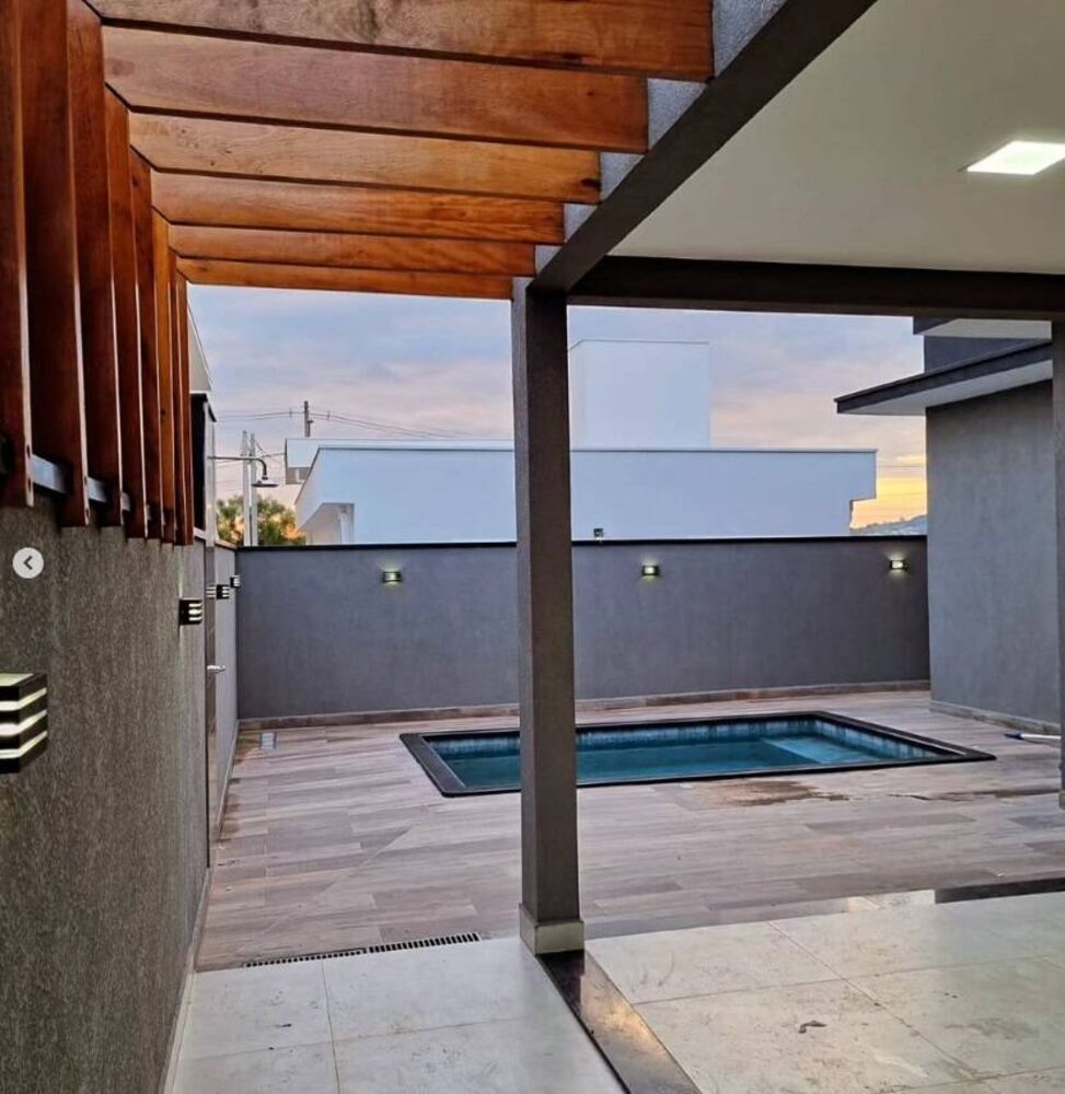 Casa à venda com 3 quartos, 150m² - Foto 2