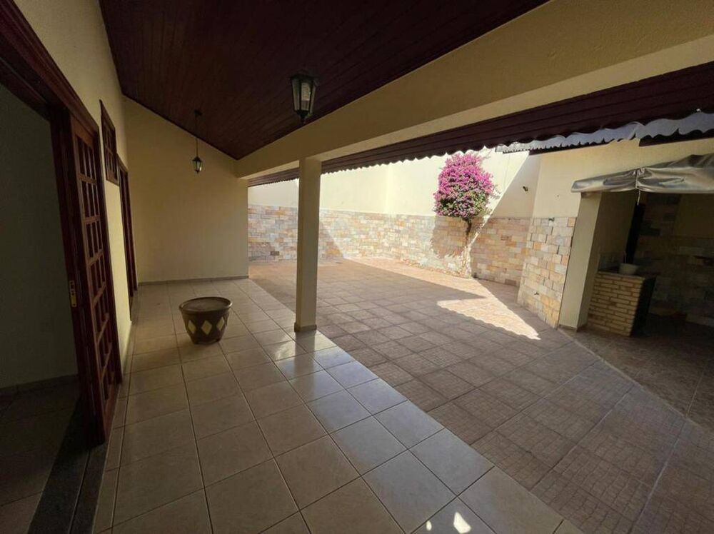 Casa, 3 quartos, 245 m² - Foto 4