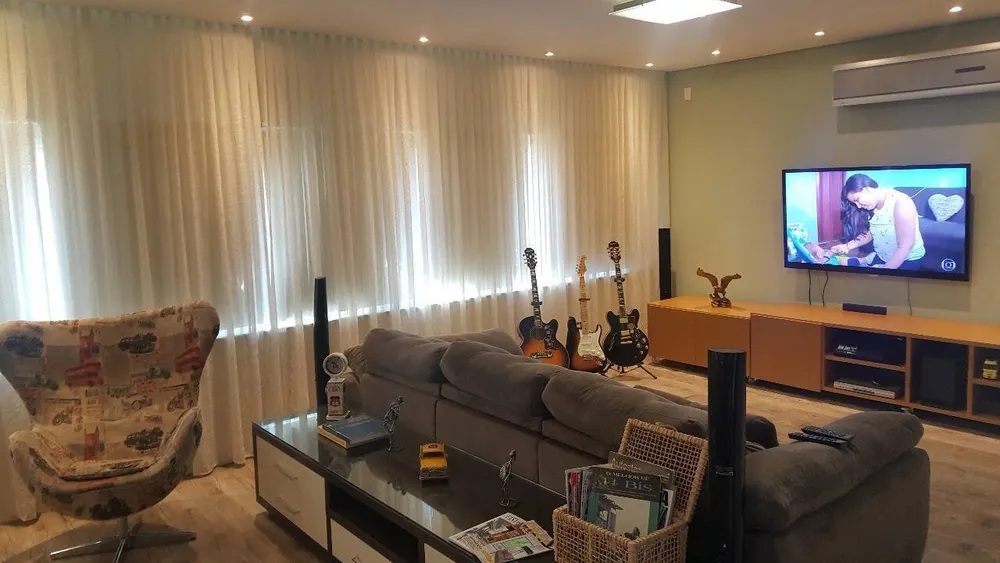 Sobrado, 4 quartos, 332 m² - Foto 1