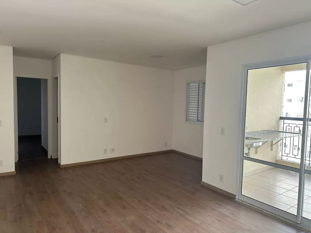 Apartamento à venda com 2 quartos, 76m² - Foto 4