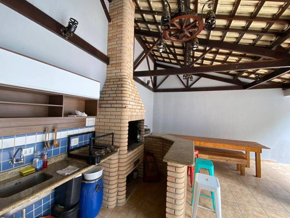 Casa, 4 quartos, 362 m² - Foto 4