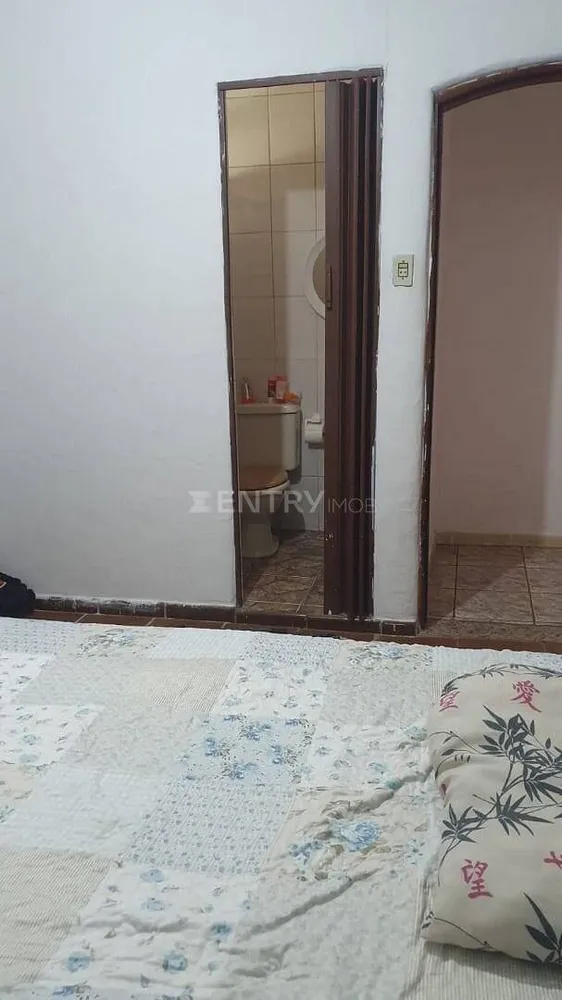 Chácara, 3 quartos, 2408 m² - Foto 7