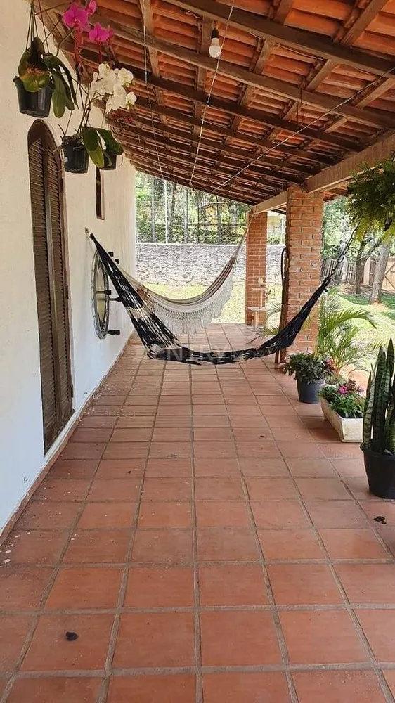 Chácara, 3 quartos, 2408 m² - Foto 2