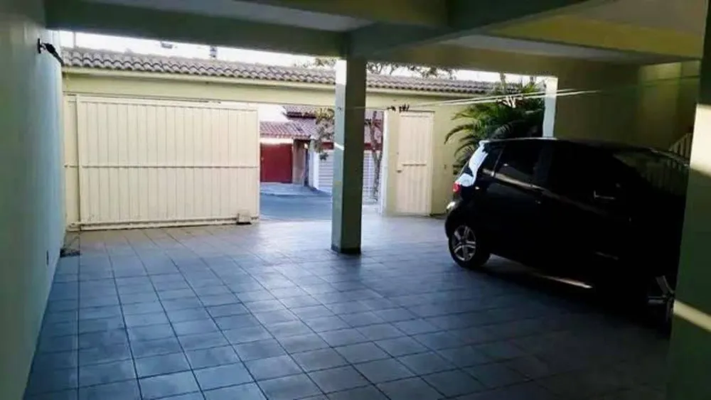 Casa, 3 quartos, 236 m² - Foto 8